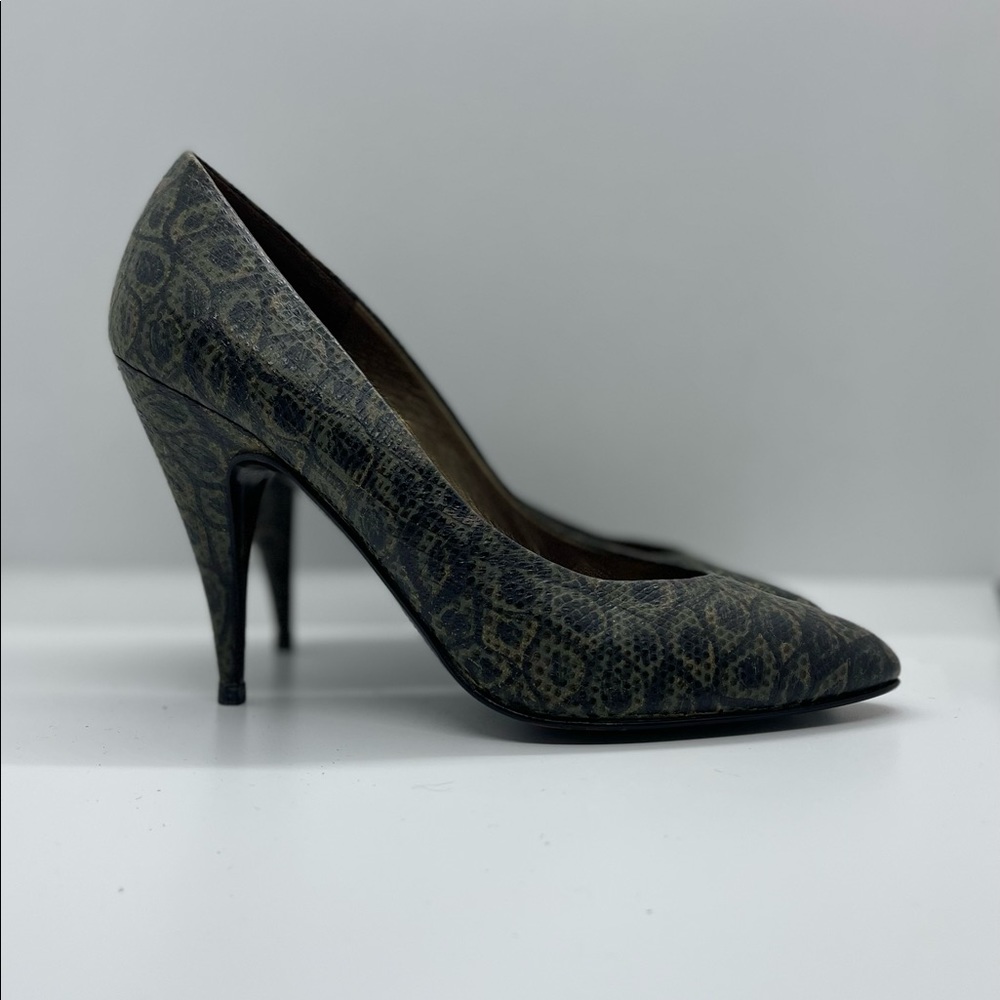 Vintage Xavier Danaud embossed pumps 7